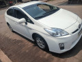 toyota-prius-small-2