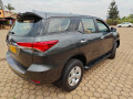 toyota-fortuner-small-2