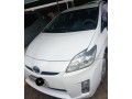 toyota-prius-small-3