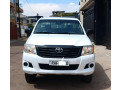 toyota-hilux-small-0