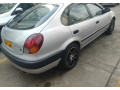 toyota-corolla-small-0