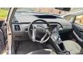 toyota-prius-small-3