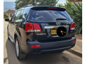 kia-sorento-small-2