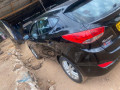 hyundai-tucson-small-2