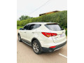 hyundai-santa-fe-small-0