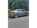 hyundai-elantra-small-2