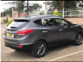 hyundai-tucson-small-2