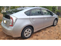 toyota-prius-small-0