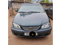 toyota-avensis-small-1