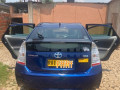 toyota-prius-small-0