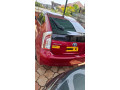 toyota-prius-small-2