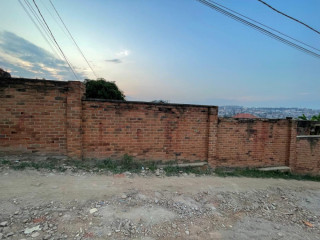 Kigali land for sale in Kicukiro