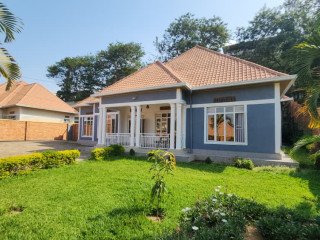 House for sale in Kigali Gishushu