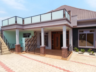 House for sale in kanombe