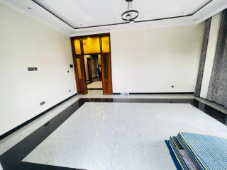 Rebero unfurnished an apartment for rent in Kigali