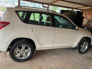 Toyota RAV4 For Sare