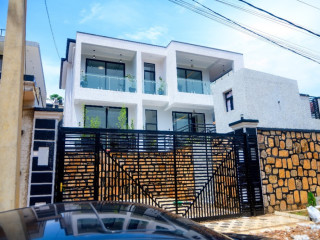Kigali house for sale in Kicukiro Niboye