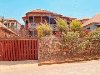 KICUKIRO NIBOYI HOUSE FOR SALE