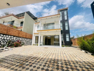 Kibagabaga 5bedrooms house for sale at 450M in good location