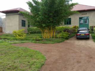 Houses in a Hectare of land for sale in Nyagatovu, Mukarange, Kayonza factory area