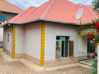 Nice house for rent at kanombe