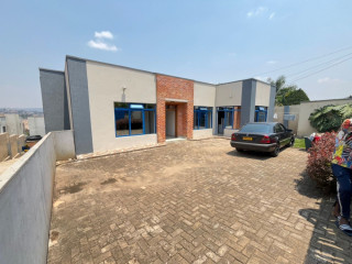 Kibagabaga near hospital 4bedrooms fully furnished house for rent at $1000 on tarmac road