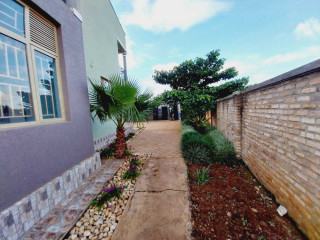 Kigali House for sale in Nyamirambo