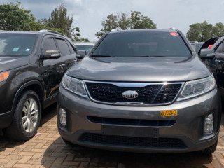 BS 14 KIA Sorento 2013 – Grey for sale