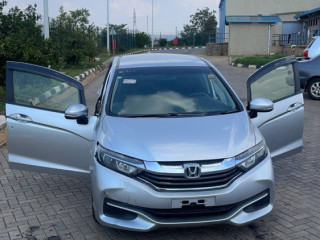 Honda Fit Shuttle, Very Clean , Silver Color, Push To start, (Need to fix battery issue to be used)