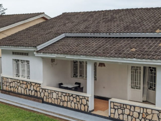 BB: 012. Kibagabaga very nice fully furnished house for rent