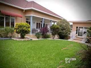 R rent in kibagabaga 4 bedrooms 3 bathrooms