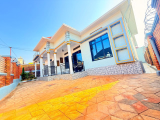 Nice house for rent at kanombe