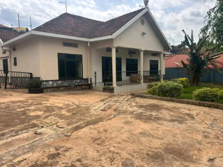 Kimironko hause for sale