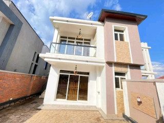 Kibagabaga furnished 3bedrooms house for rent at $1000 in good location