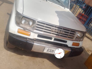 Toyota maco