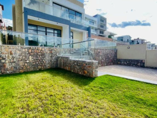 KIBAGABAGA KIGALI AMAZING BIG VILLA FOR Sale At 400MILLIONS TEL: [***] 