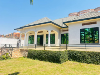 Kibagabaga unfurnished house for rent in Kigali