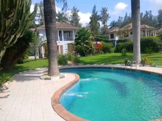 Kigali Pool house available for rent in Nyarutarama