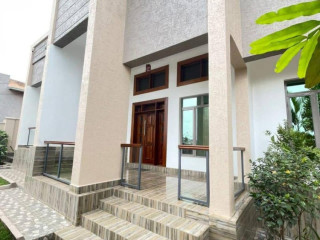 Gacuriro house for sale in in Kigali