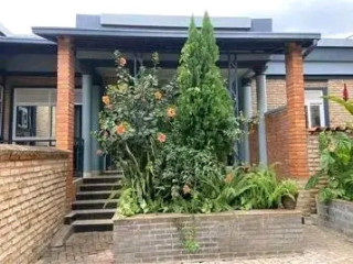 Fully furnished house for rent in gacuriro on tarmac road in VIP neighborhood's good location on 800$