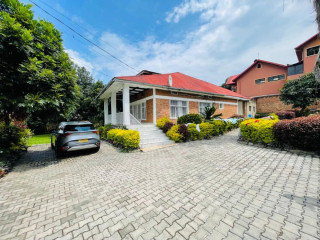 House for Sale in Rubavu, Gisenyi Price: 165,000,000 RWF ,