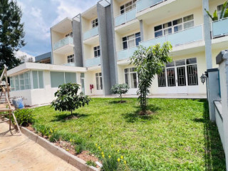 KIMIHURURA very nice clean fully furnished apartments for rent in very good neighborhood