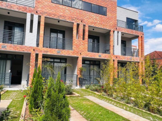 Fully furnished apartment for rent in kibagabaga on tarmac road