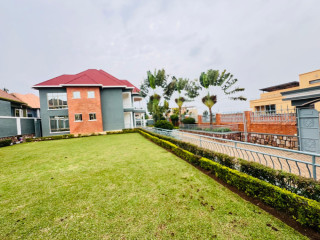 Kigali Rwanda house for rent in Kagarama Muyange