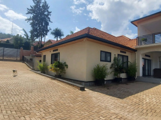 Kigali Furnished Bungalow available for rent in Rebero
