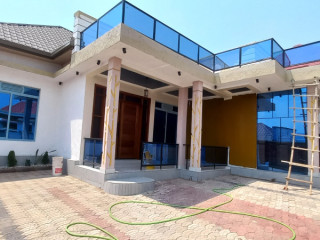House for sale in kabeza