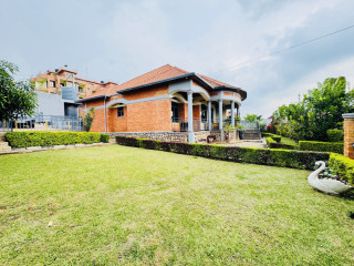 Kigali Rwanda house for sale in Rebero