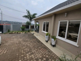 House for rent full finished 1,2 million in kimironko