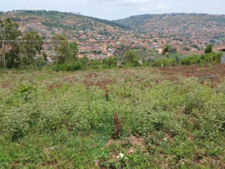 KINYINYA PLOT FOR SALE