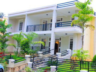 Nyarutarama very nice furnished with new furniture is for rent near MTN HQ in Kigali rwanda.
